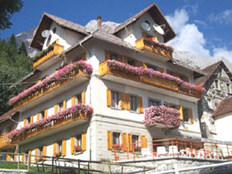 hotel-volaia